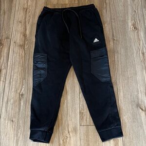 Adidas Men’s Black Cargo Joggers Sz MED